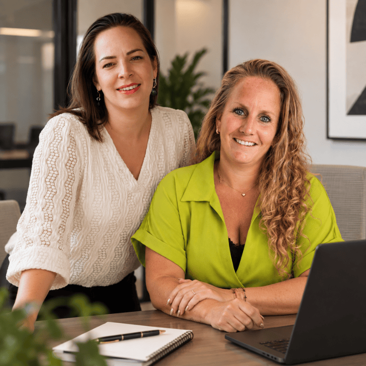 Robin Devid en Romy Nieuwenhuis bij Bravo Academy